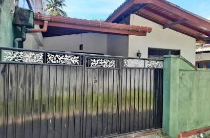 House for Sale, Hendala, Wattala - 8 Perches - 2 Bedrooms - 21 Mn