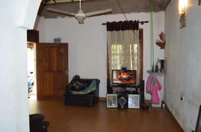 House for Sale, Mahabage, Wattala - 6.5 Perches - 3 Bedrooms - 11 Mn