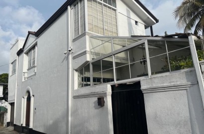 Fully Furnished House for Sale, Dehiwala- 7 Perches - 5 Bedrooms - 52 Mn