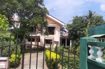 House for Sale Wattala Hunupitiya - 40 Perches - 5 Bedrooms - 40 Mn