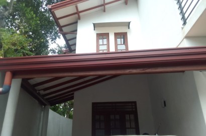 Luxury House for Rent, Maradana Road, Wattala - 4 Bedrooms - 100,000 Per Month