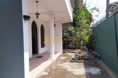 2 Story House for Sale, Near Enderamulla Station, Wattala - 10 Perches - 3 Bedrooms - 18.5 Mn
