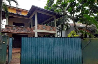 Three Story House For Sale In Moragasmulla Rd, Rajagiriya - 10 Perches - 32.5 Mn