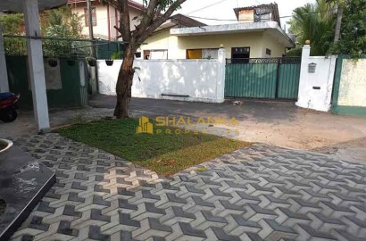 House for Sale, Mahabage, Wattala - 8 Perches - 2 Bedrooms - 12 Mn